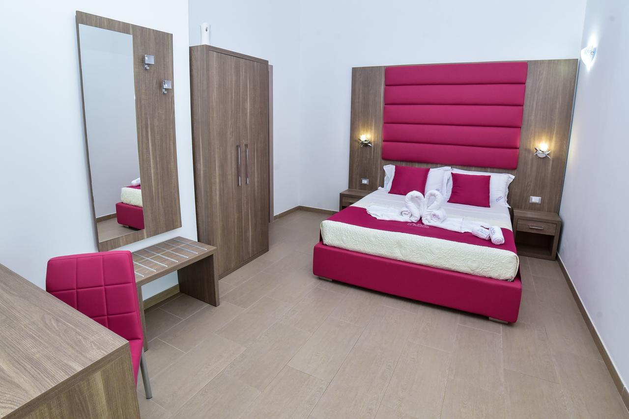 La Palazzina Bed & Breakfast Porto Cesareo Exterior foto